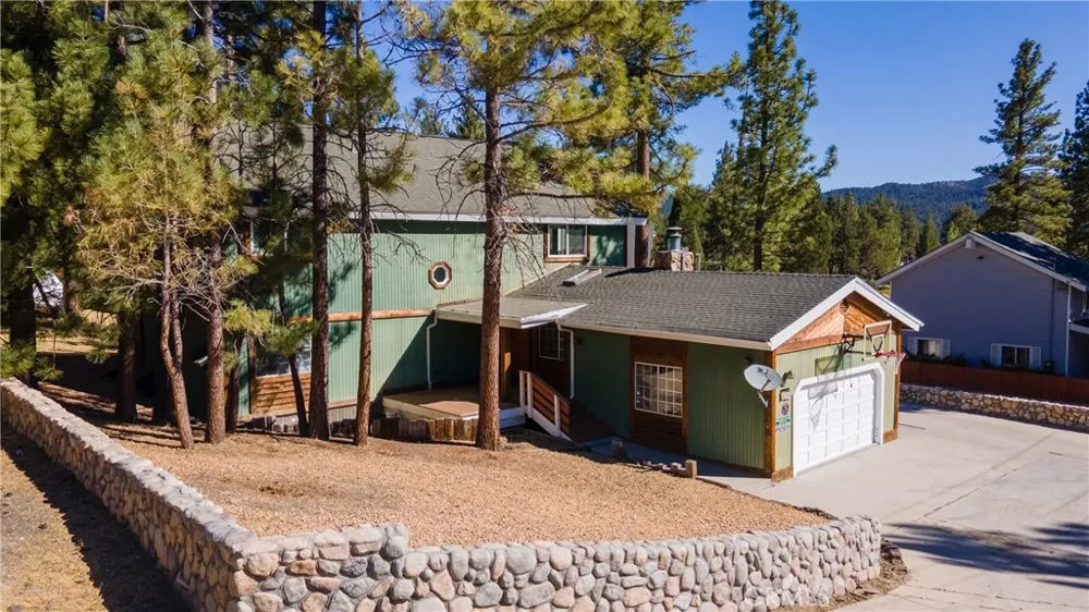 40314 Lakeview Big Bear Lake, CA 92315