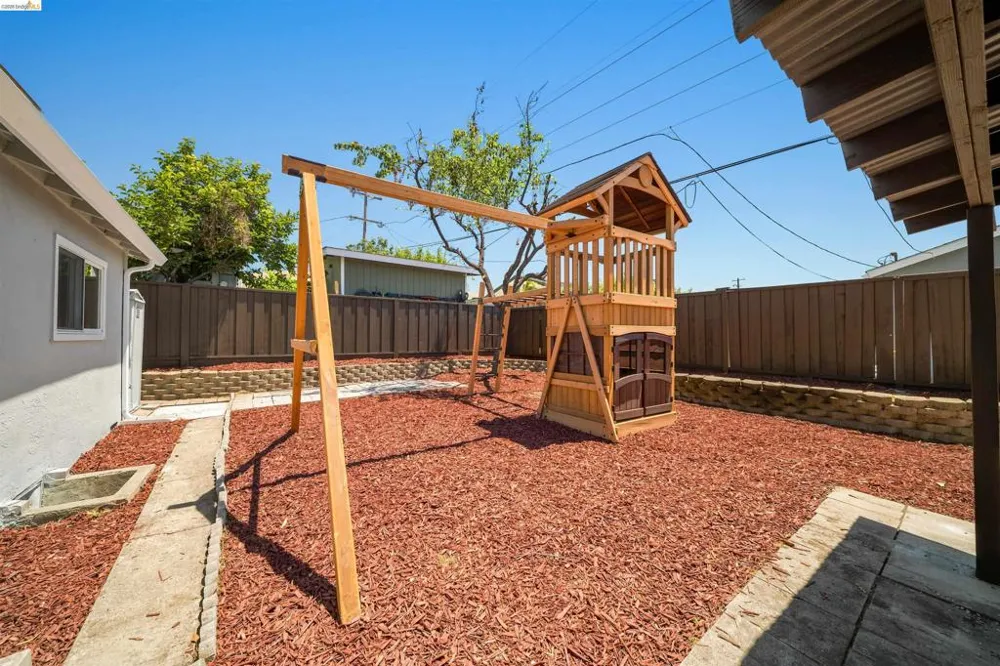 1864 Canton Milpitas, CA 95035