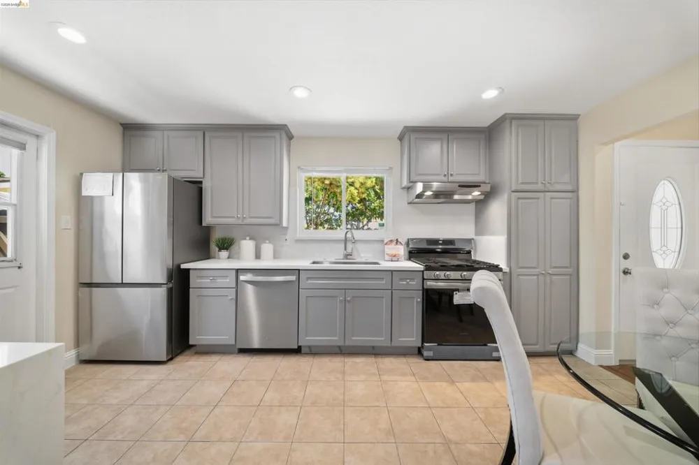 1864 Canton Milpitas, CA 95035