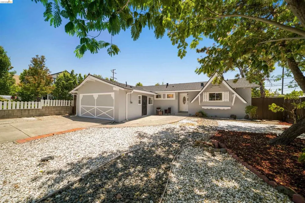 1864 Canton Milpitas, CA 95035