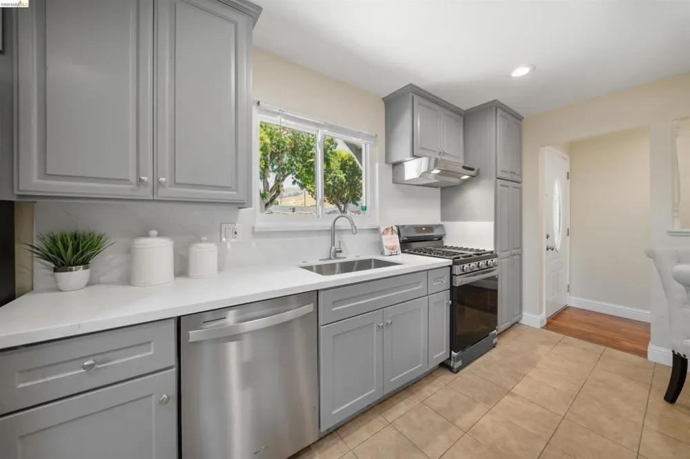 1864 Canton Milpitas, CA 95035