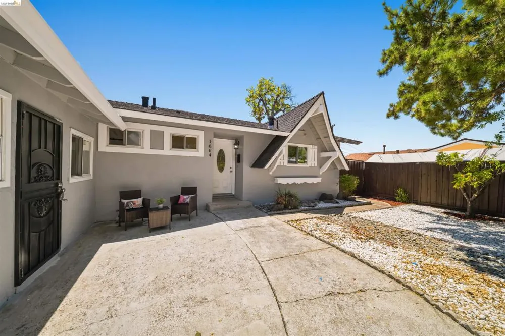 1864 Canton Milpitas, CA 95035