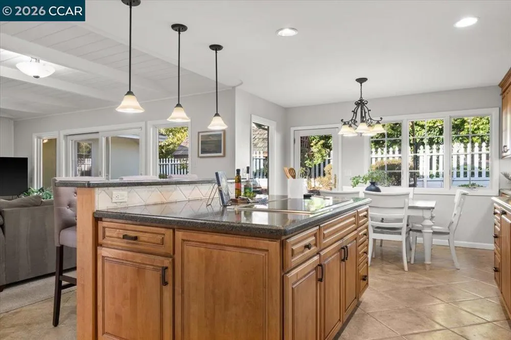114 Combs Ln Vallejo, CA 94590