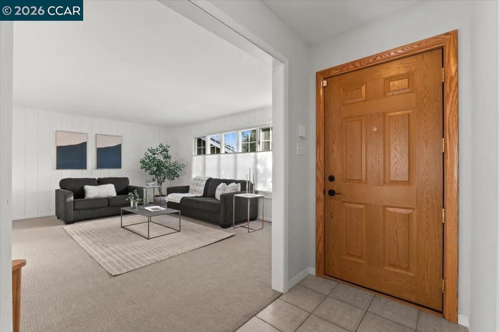 114 Combs Ln Vallejo, CA 94590