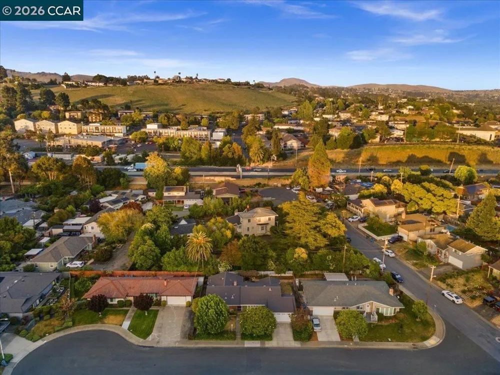 114 Combs Ln Vallejo, CA 94590