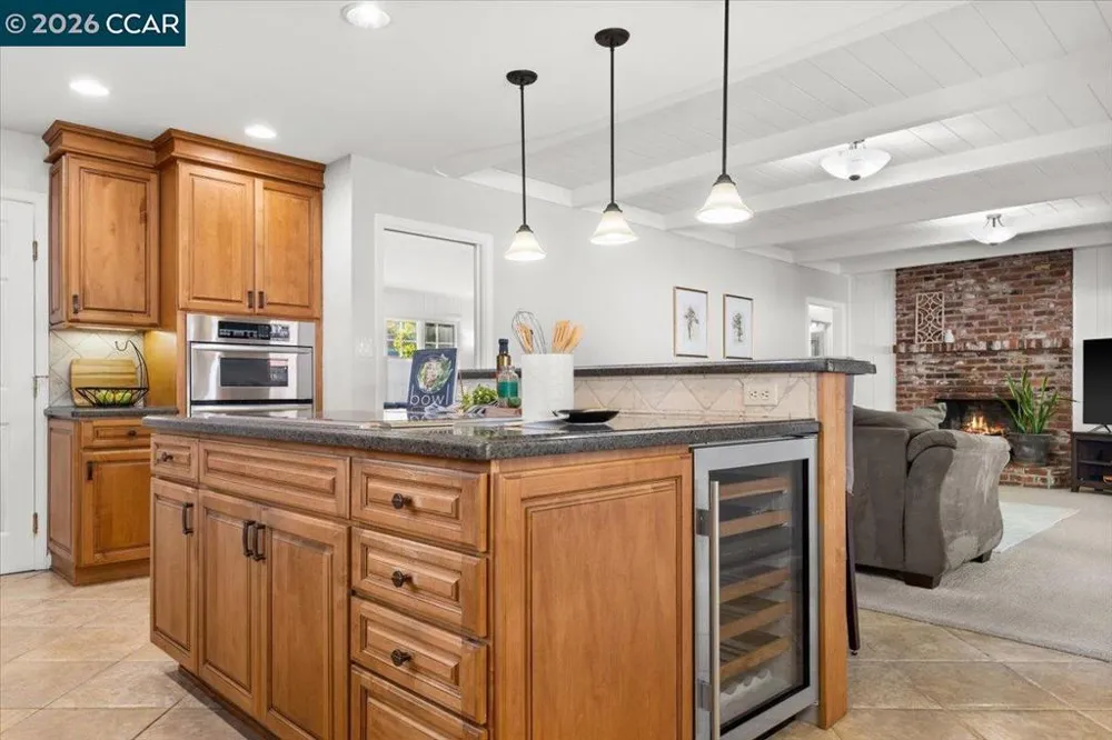 114 Combs Ln Vallejo, CA 94590