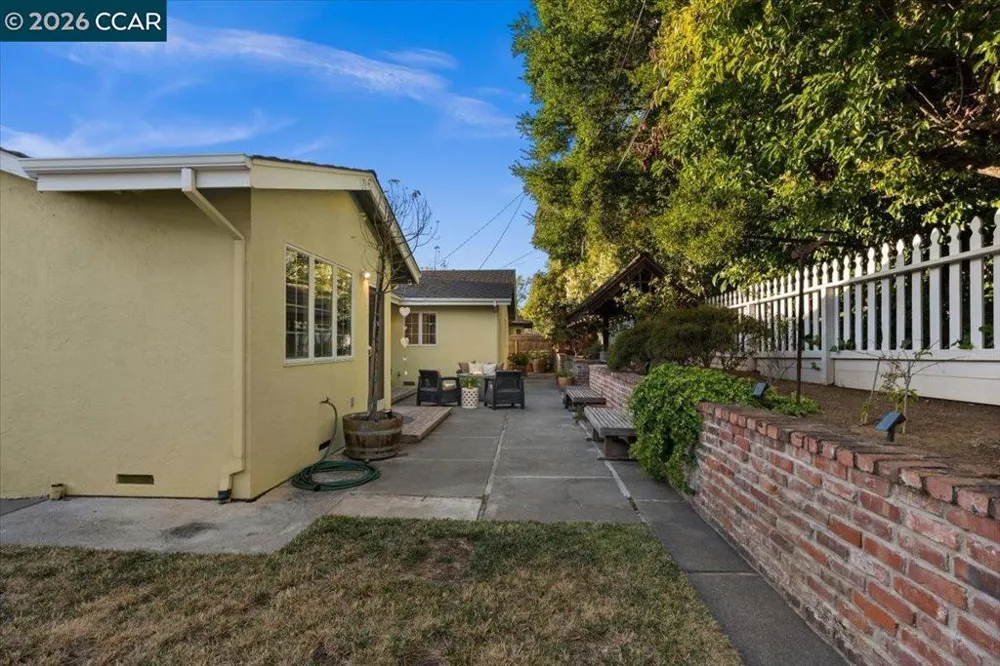 114 Combs Ln Vallejo, CA 94590
