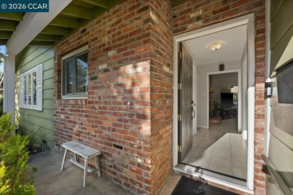 114 Combs Ln Vallejo, CA 94590