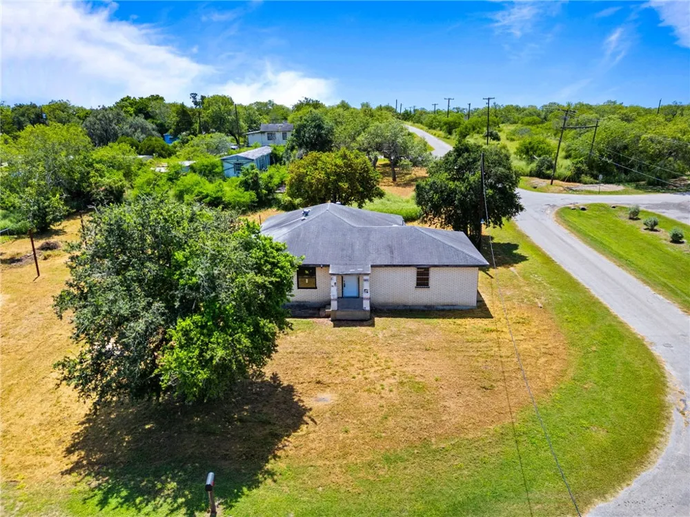 133 Lake Street Mathis, TX 78368