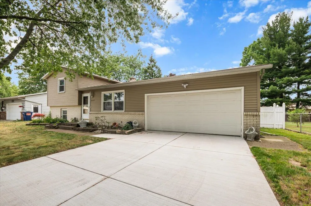 5077 Madison Avenue SE Kentwood, MI 49548