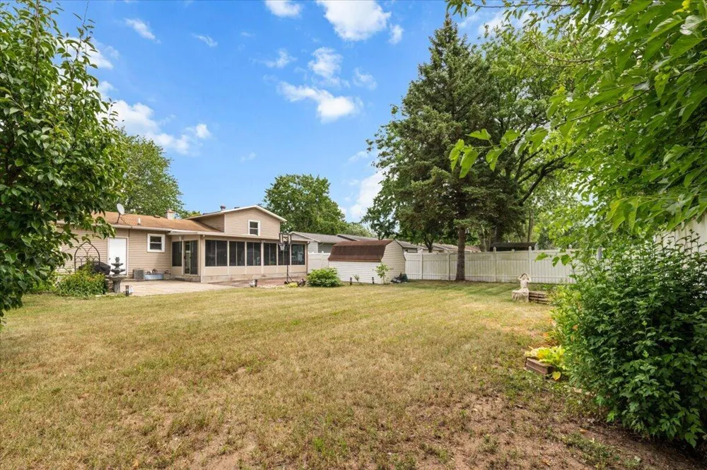 5077 Madison Avenue SE Kentwood, MI 49548