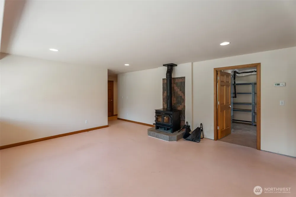 7400 Colockum Road Malaga, WA 98828