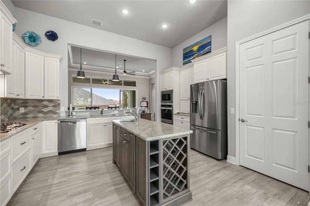 2371 PEAKVIEW LOOP Hernando, FL 34442