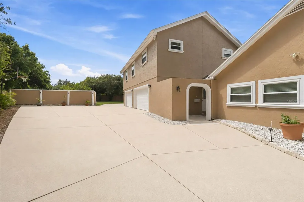 5333 GREENSIDE COURT Orlando, FL 32819