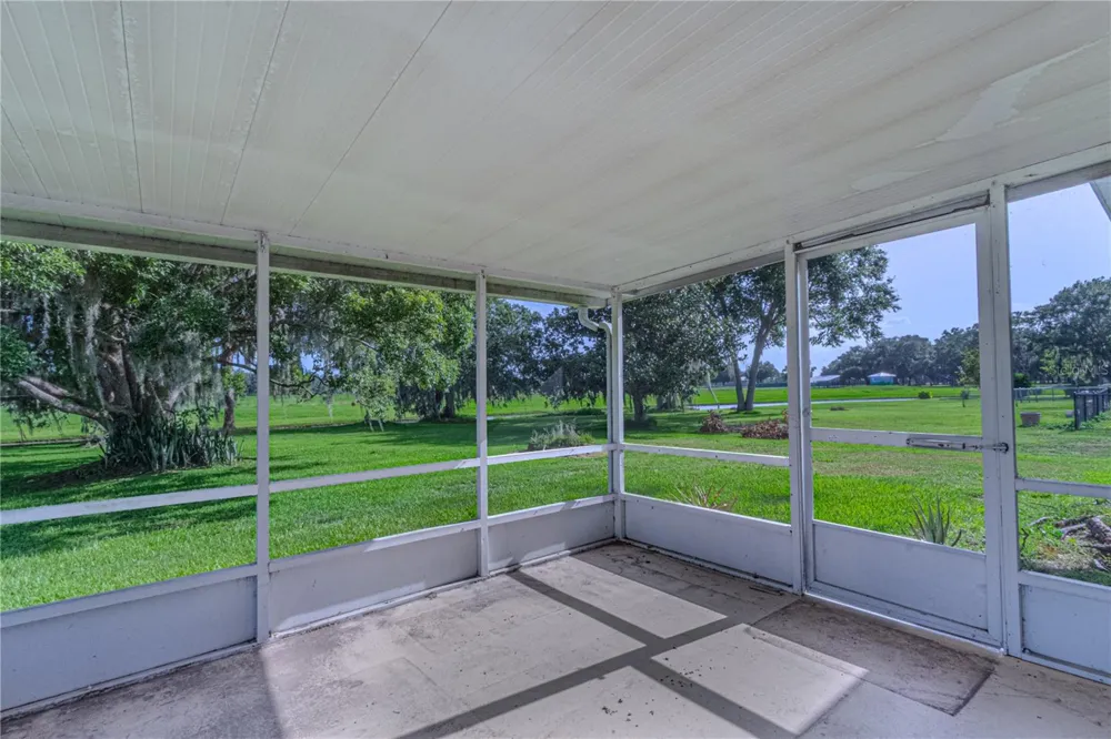 7208 HONEYSUCKLE DRIVE Sebring, FL 33876