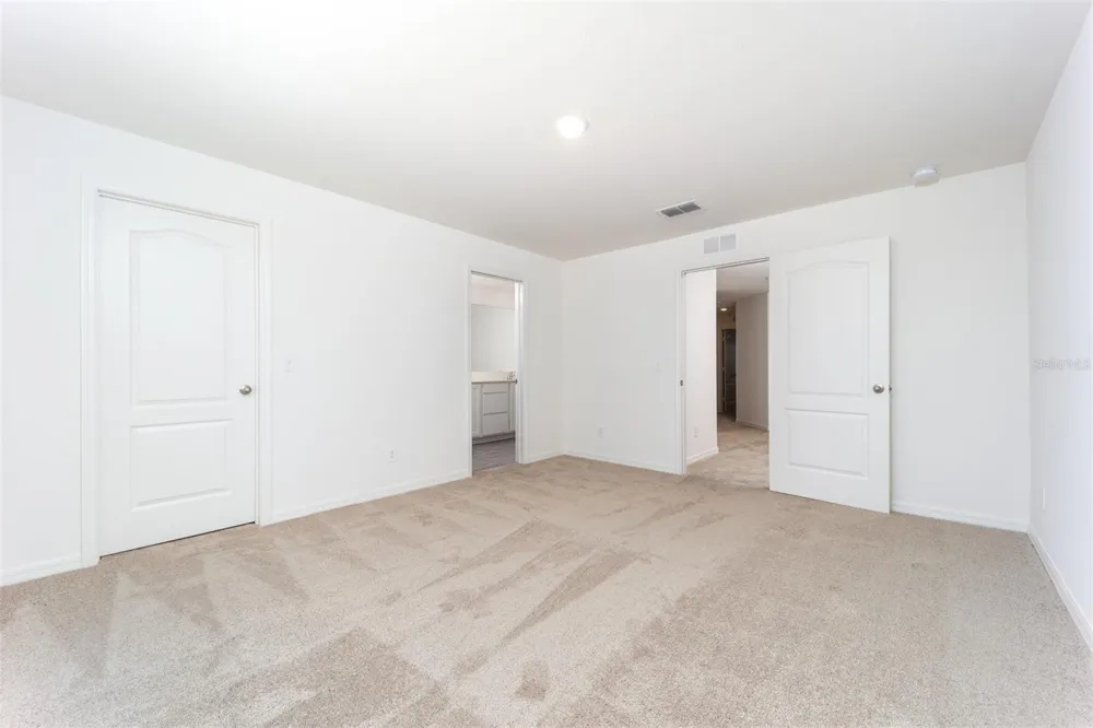 654 POPPY LANE Dundee, FL 33838