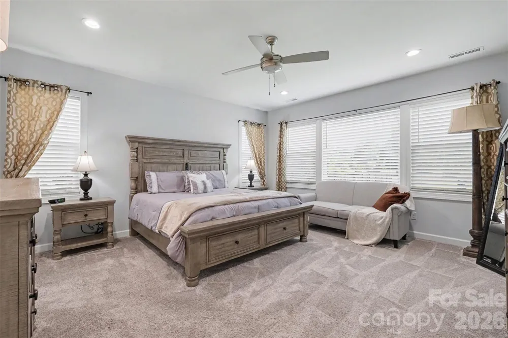 3826 Dahlia Drive Harrisburg, NC 28075