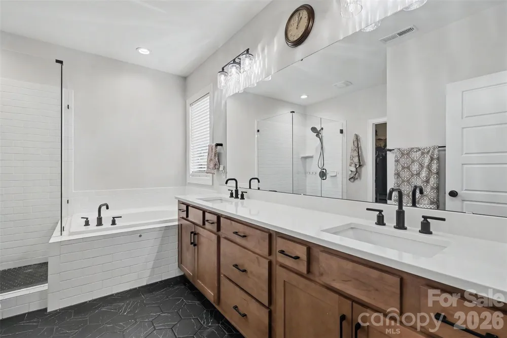 3826 Dahlia Drive Harrisburg, NC 28075
