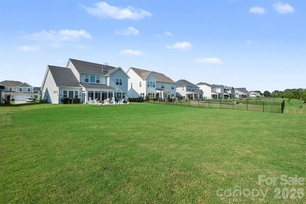 3826 Dahlia Drive Harrisburg, NC 28075