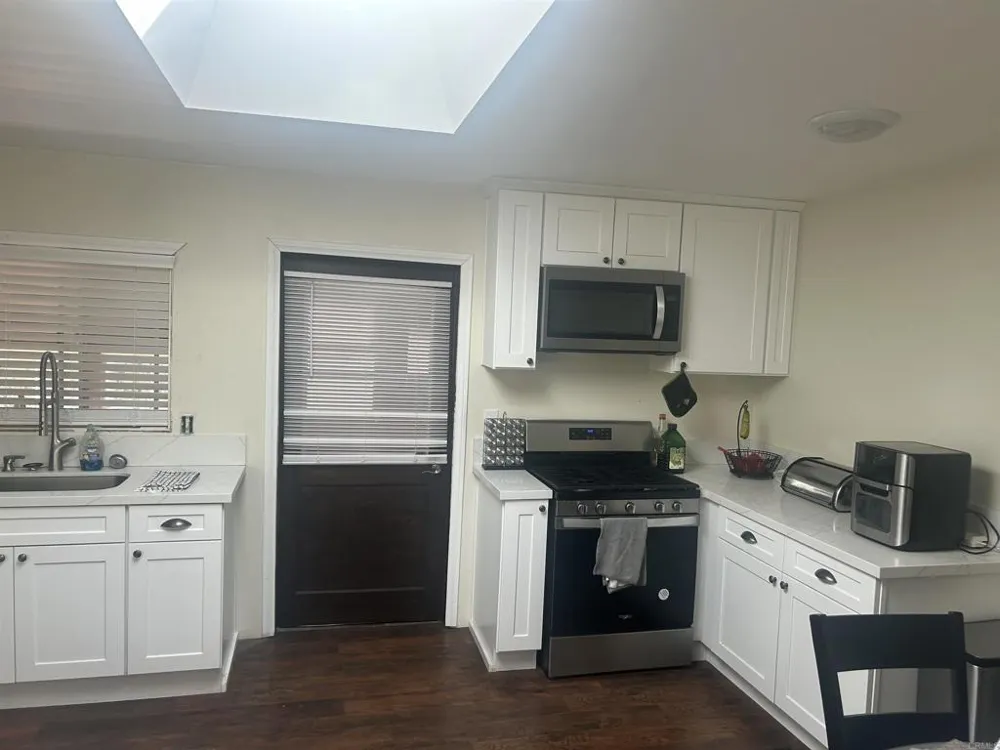 41885 Lemon Street Murrieta, CA 92562