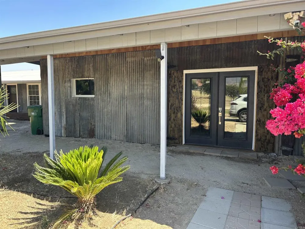 41885 Lemon Street Murrieta, CA 92562