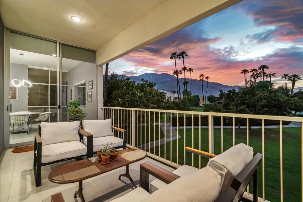 439 Desert Lakes Drive Drive Palm Springs, CA 92264