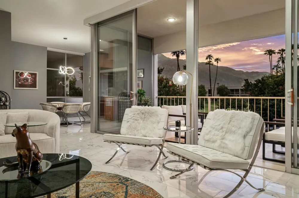 439 Desert Lakes Drive Drive Palm Springs, CA 92264
