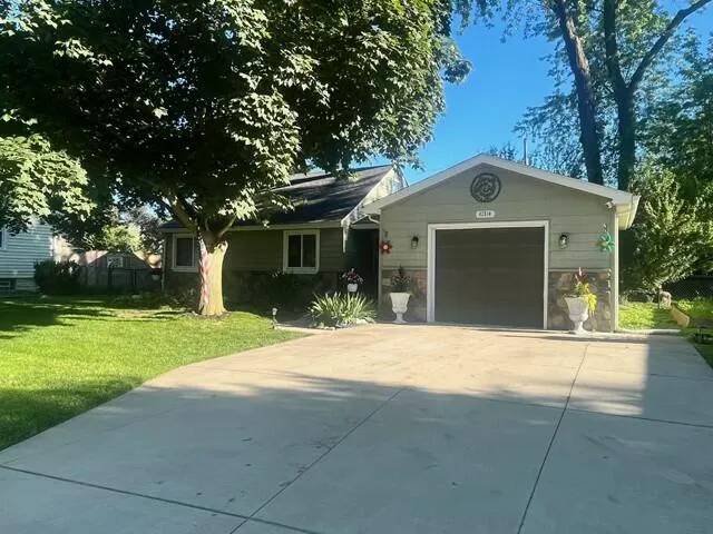 42514 Hammill Lane Plymouth Charter Township, MI 48170