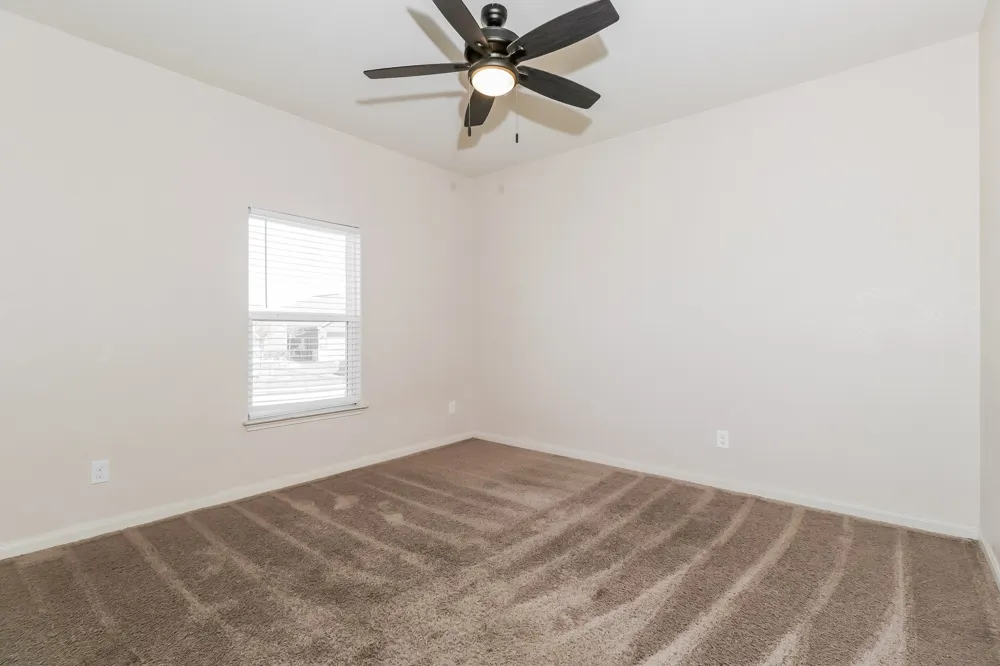20017 Hubert R. Humphrey Road Manor, TX 78653