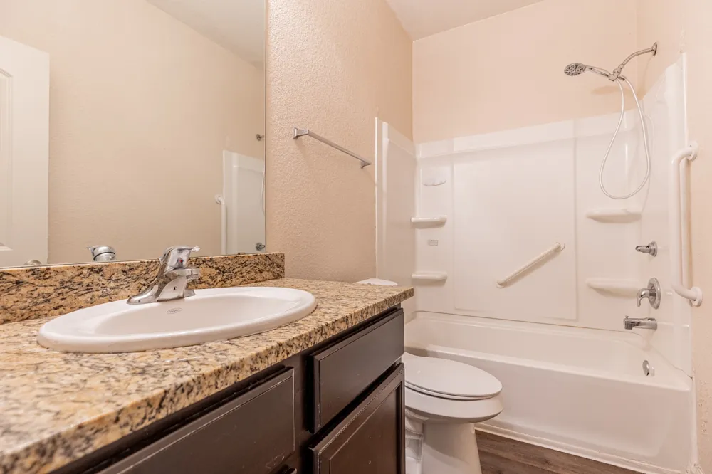 20017 Hubert R. Humphrey Road Manor, TX 78653