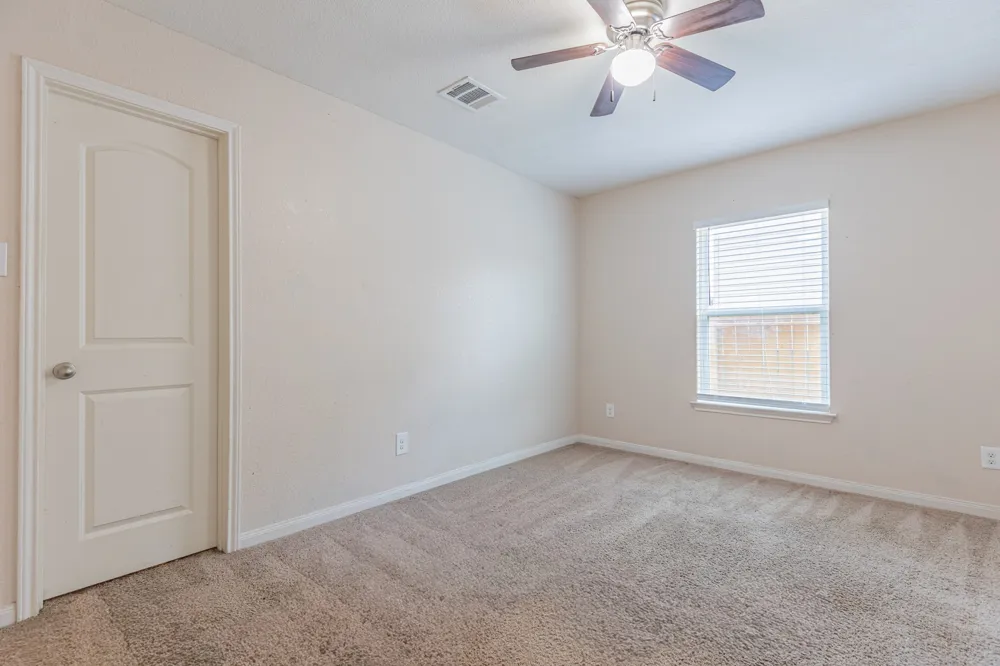 20017 Hubert R. Humphrey Road Manor, TX 78653