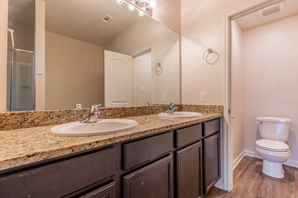 20017 Hubert R. Humphrey Road Manor, TX 78653