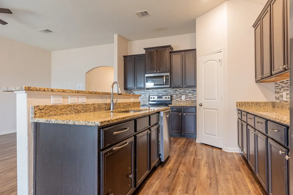 20017 Hubert R. Humphrey Road Manor, TX 78653