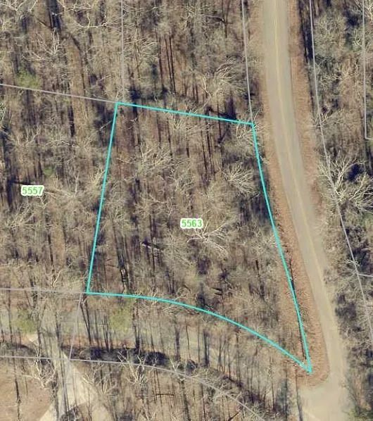 5563 Little River Circle Gainesville, GA 30506