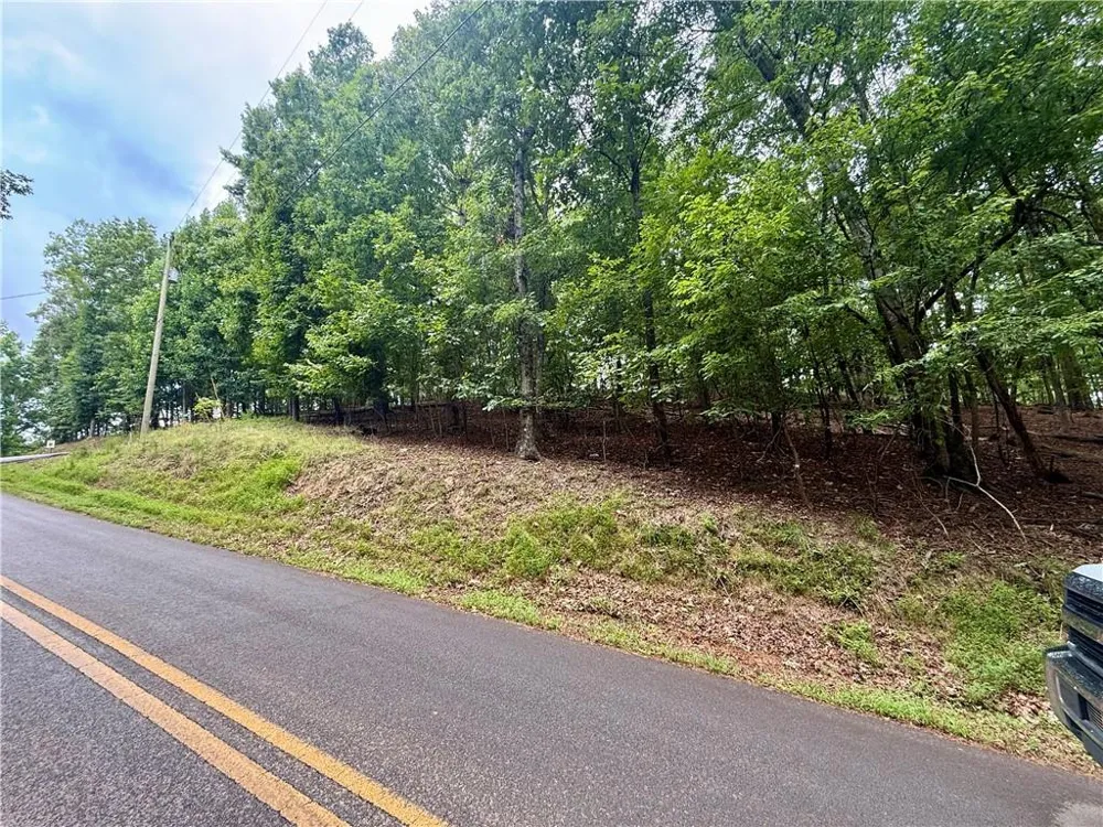5563 Little River Circle Gainesville, GA 30506