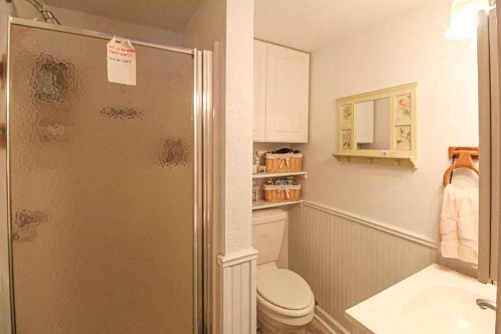 117 Glade Onalaska, TX 77360