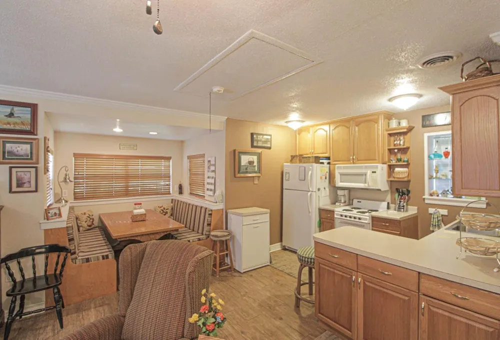 117 Glade Onalaska, TX 77360
