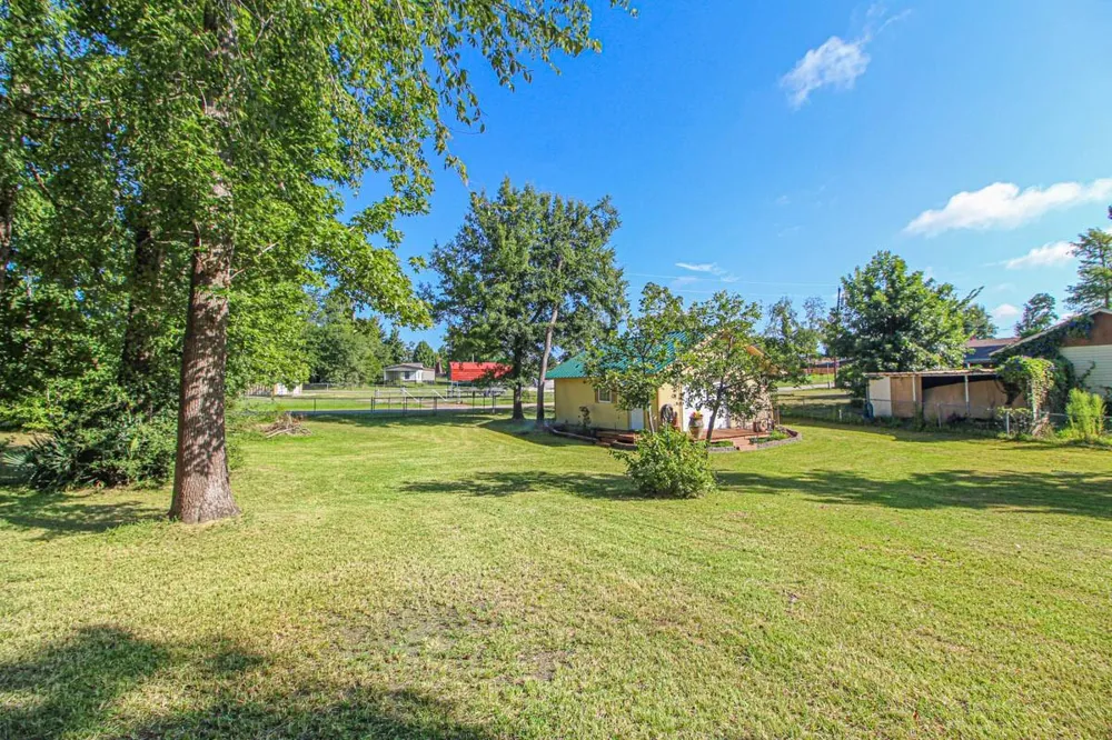 117 Glade Onalaska, TX 77360