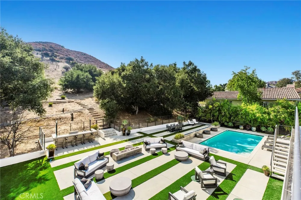 207 SADDLEBOW ROAD Bell Canyon, CA 91307