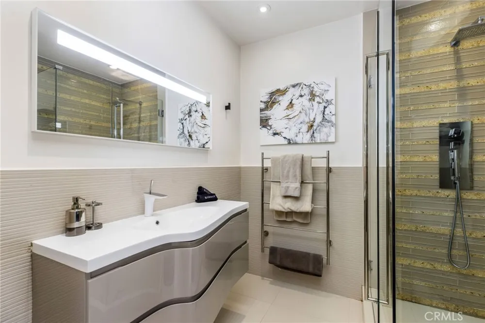 207 SADDLEBOW ROAD Bell Canyon, CA 91307
