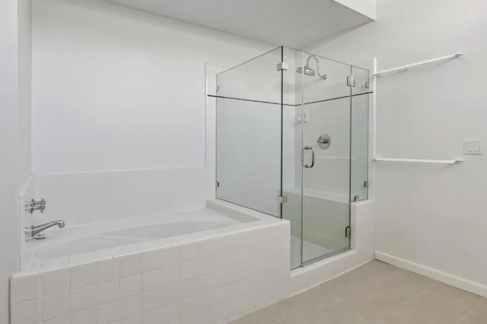 3421 El Camino Real #38C Atherton, CA 94027
