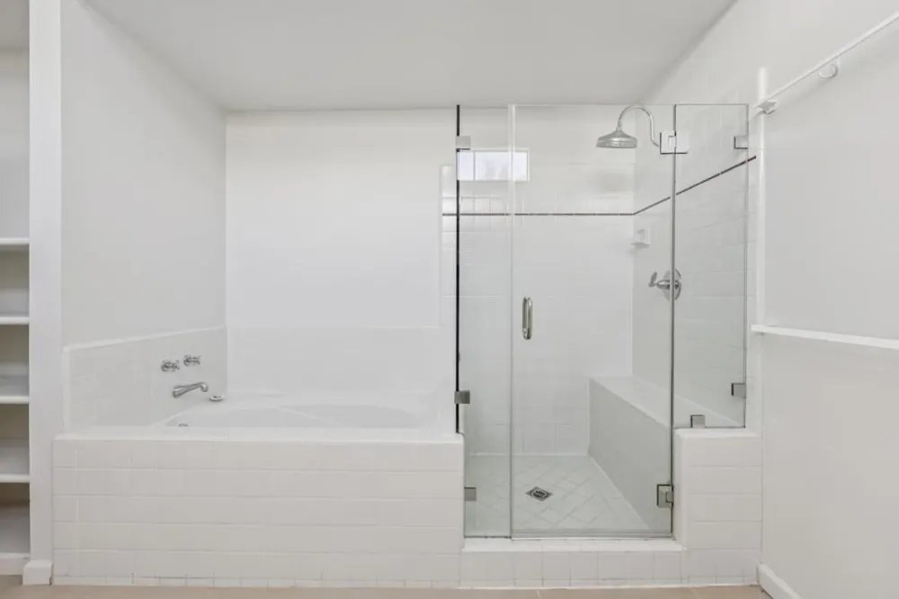 3421 El Camino Real #38C Atherton, CA 94027