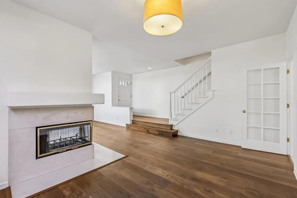 3421 El Camino Real #38C Atherton, CA 94027