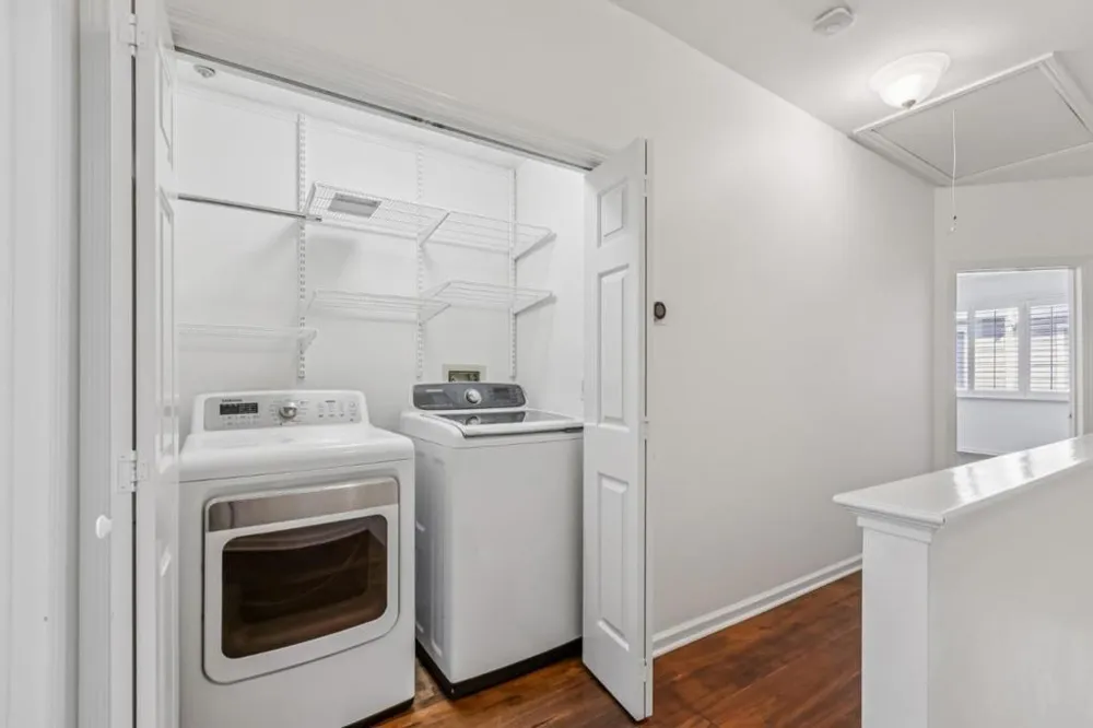 3421 El Camino Real #38C Atherton, CA 94027