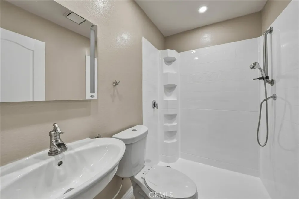 28707 Greenwood Castaic, CA 91384