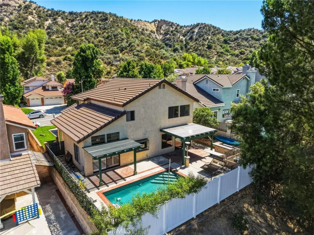 28707 Greenwood Castaic, CA 91384