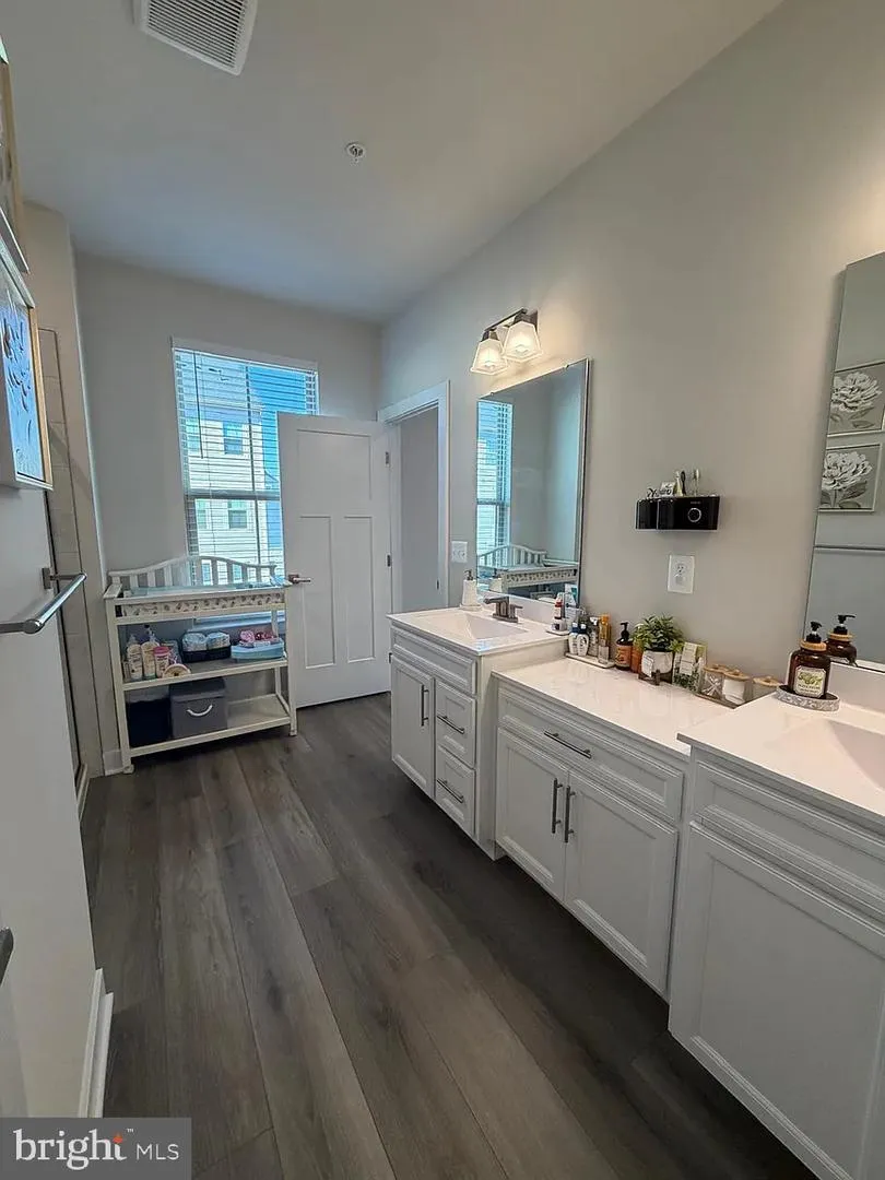 42613 PITLOCHRY TERRACE Sterling, VA 20166