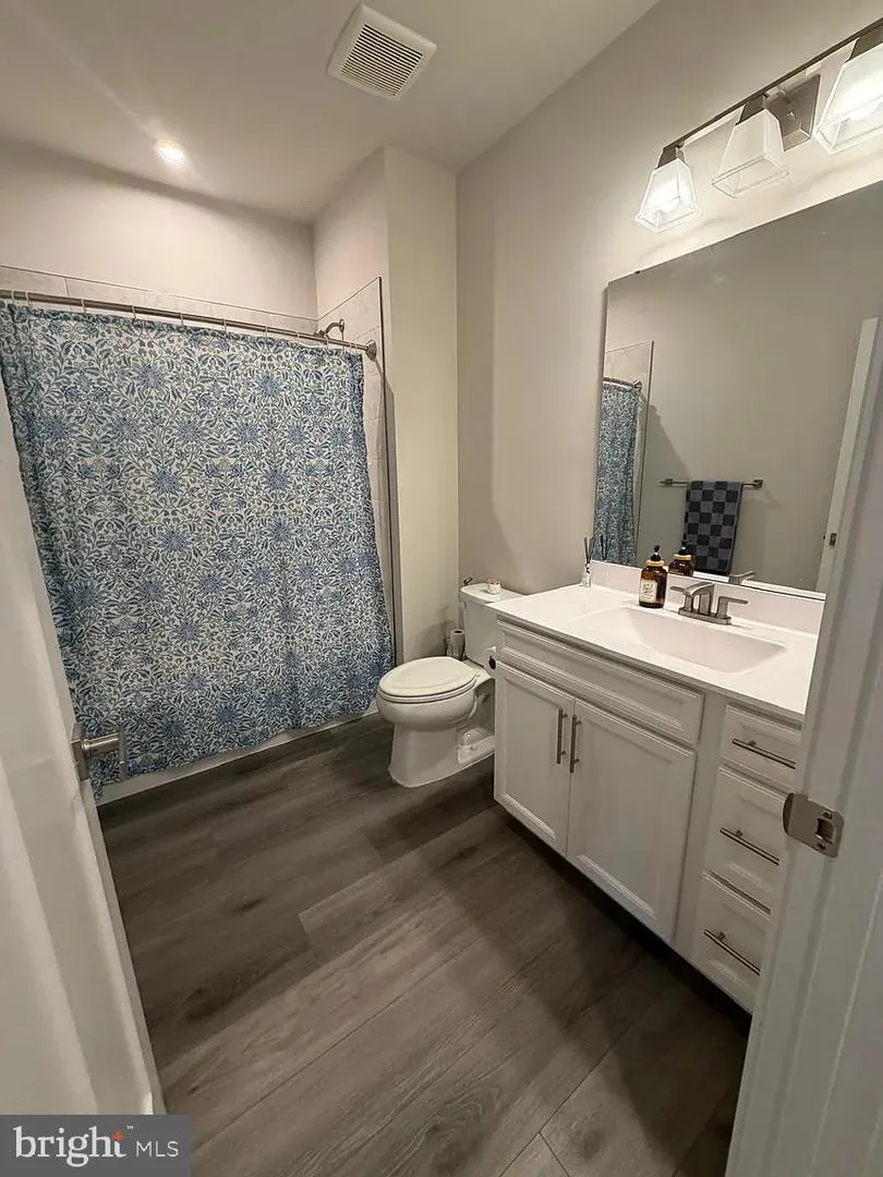 42613 PITLOCHRY TERRACE Sterling, VA 20166