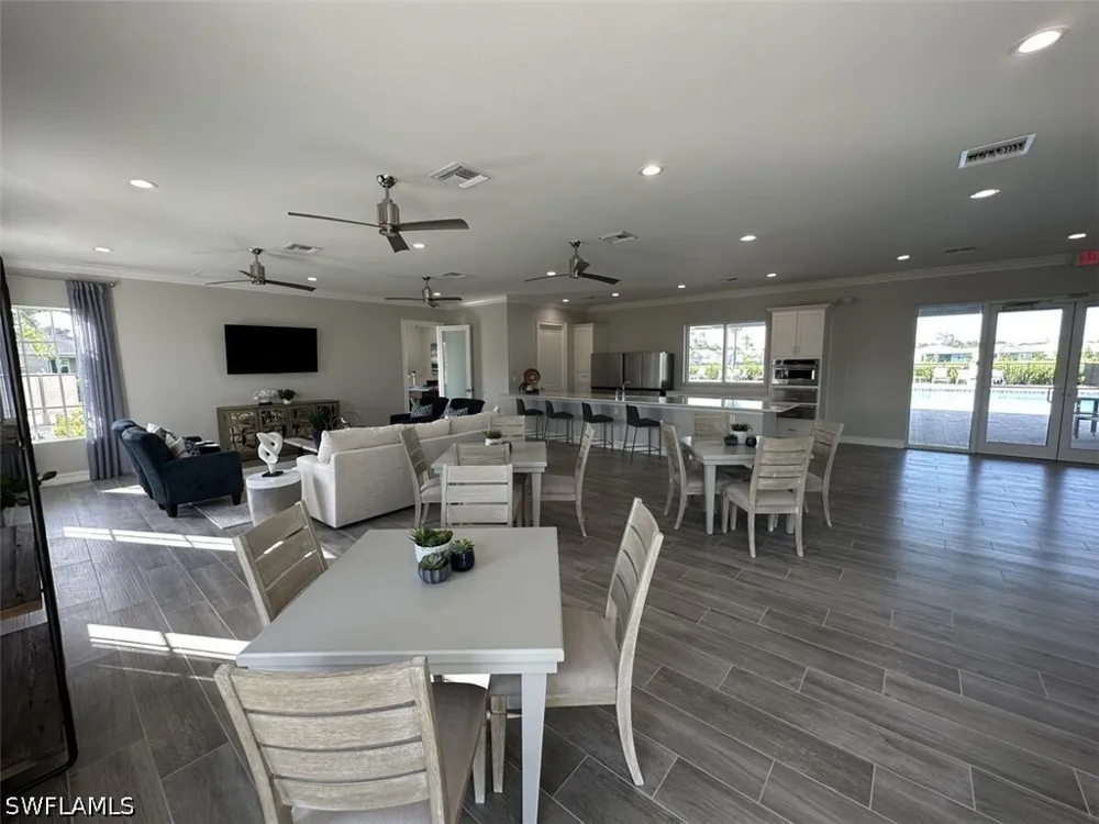 Address Not Shown Naples, FL 34114