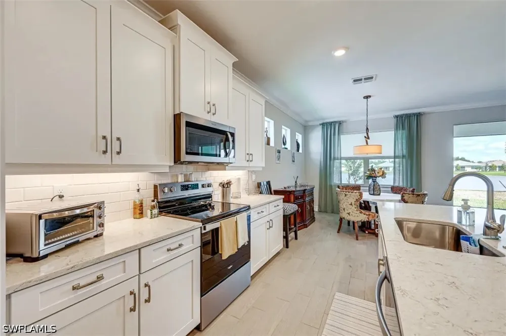 Address Not Shown Naples, FL 34114